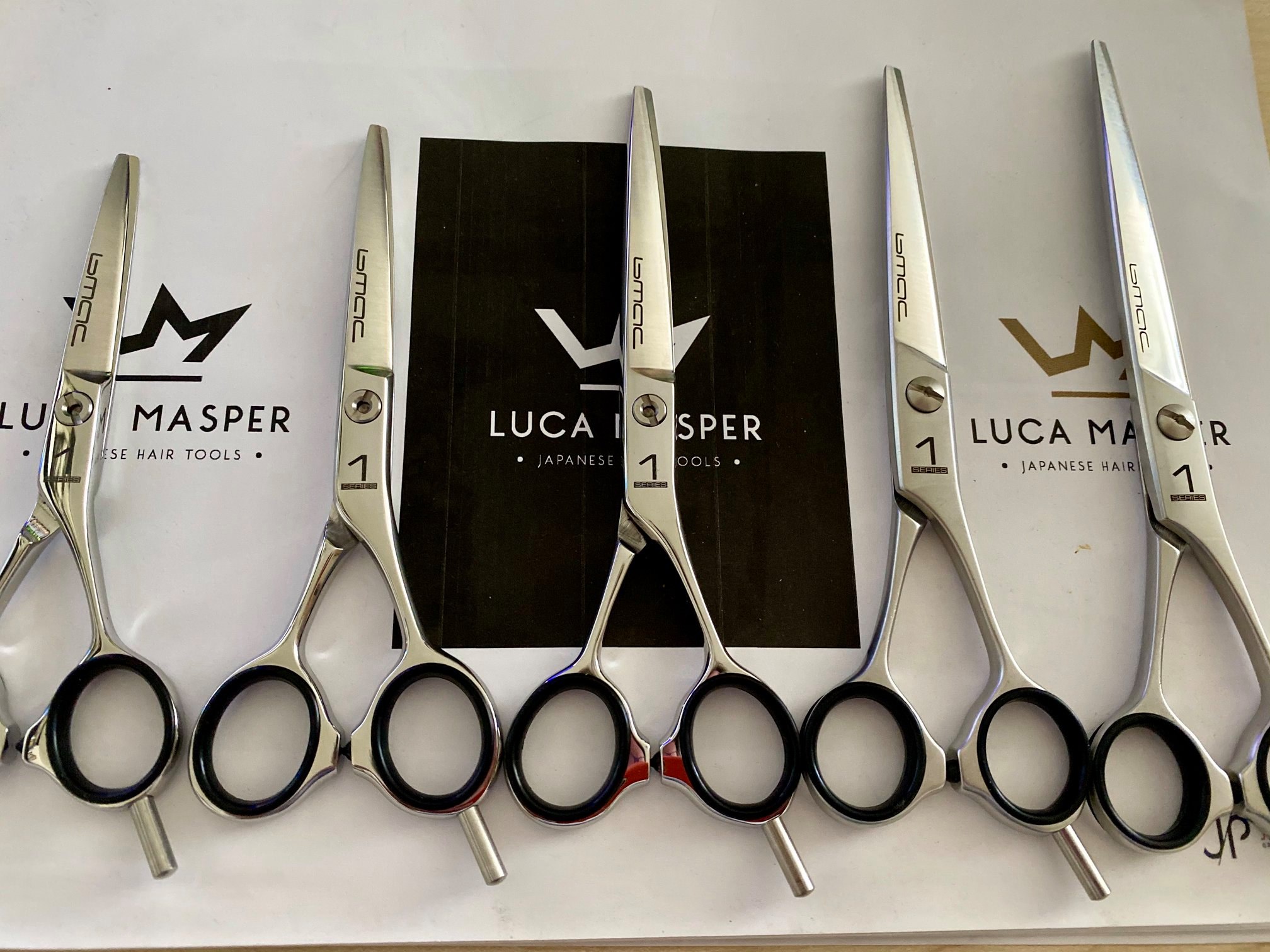 La famiglia al completo! - Bmac Scissors Europe